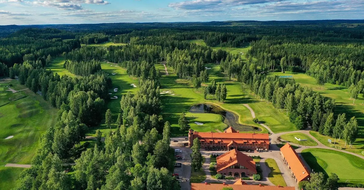 Linna Golf course fairway