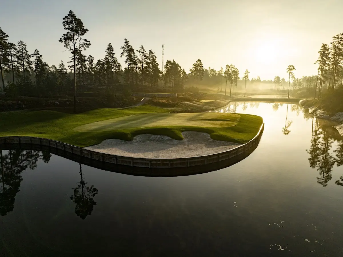 Rock Golf par 3 course